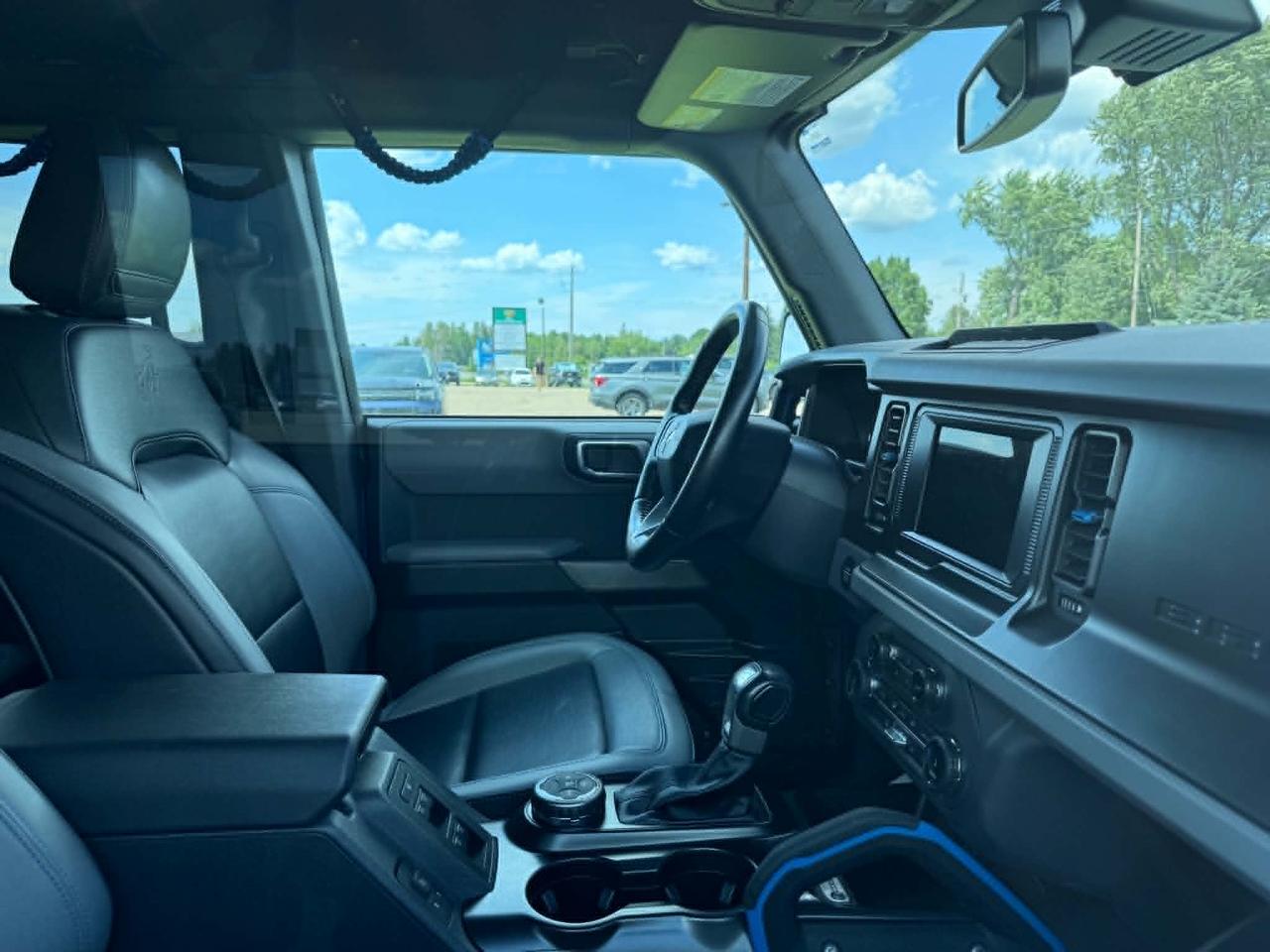 2022 Ford Bronco Black Diamond Photo