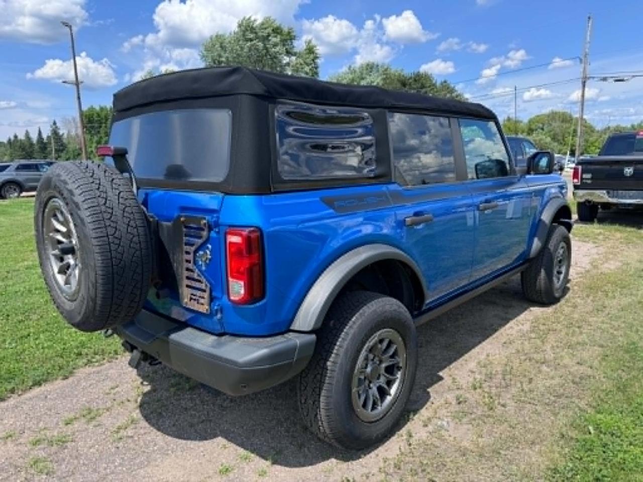 2022 Ford Bronco Black Diamond Photo