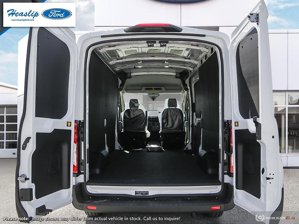 2023 Ford E-Transit Cargo Van BASE Photo5