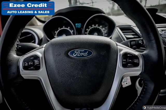 2015 Ford Fiesta SE Photo17