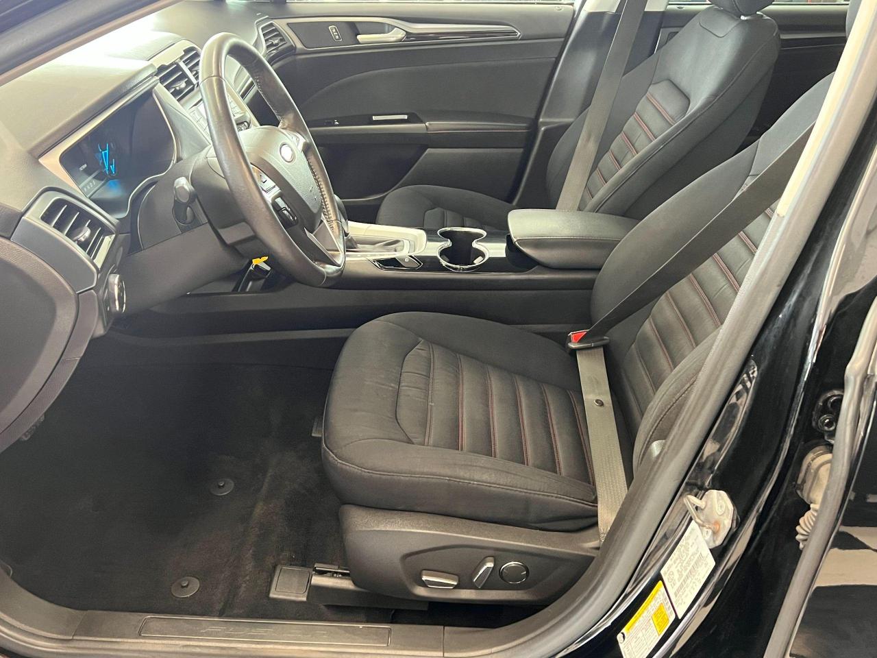 2016 Ford Fusion SE+Camera+Heated Seats+Remote Start+CLEAN CARFAX Photo78