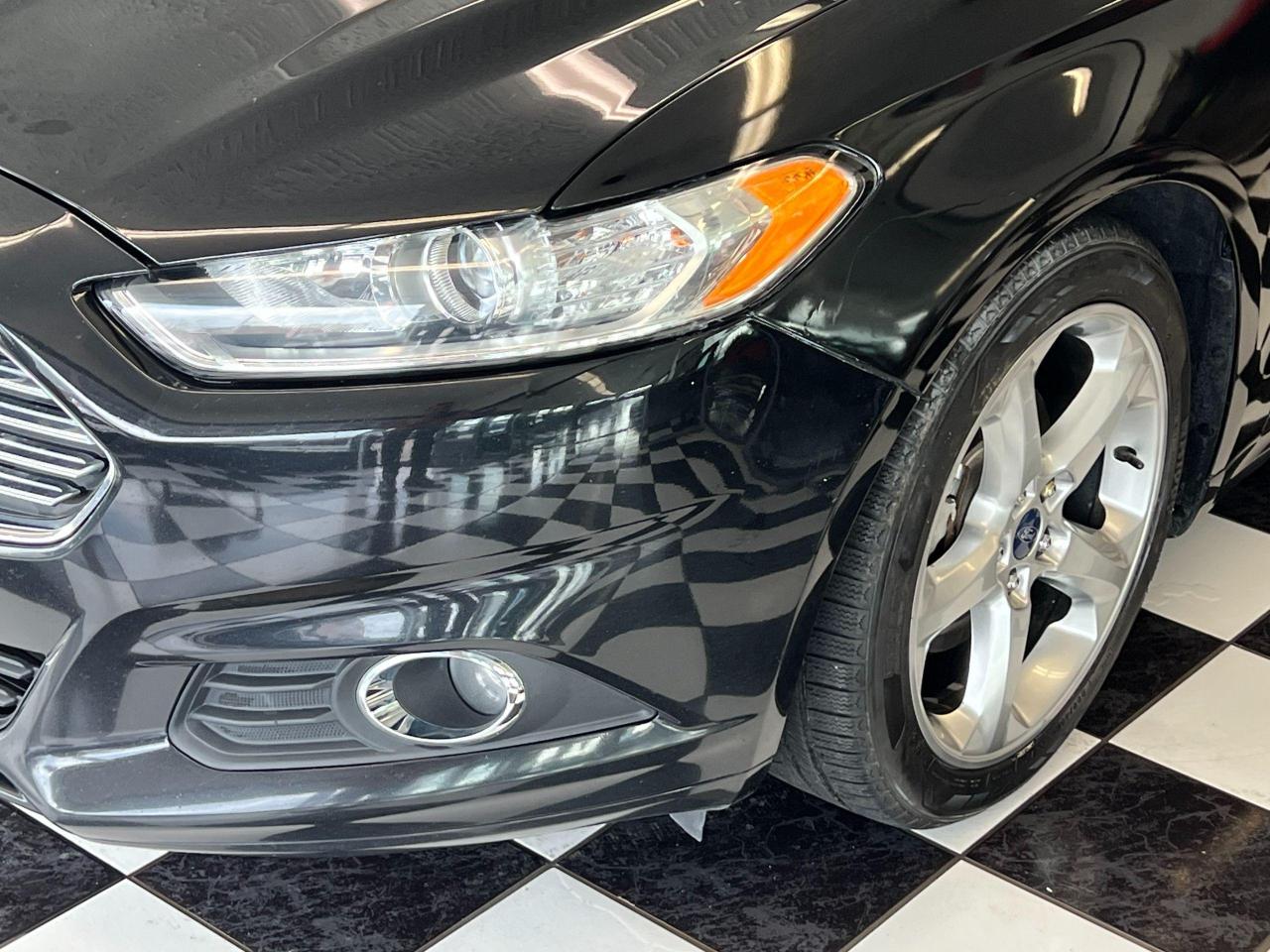 2016 Ford Fusion SE+Camera+Heated Seats+Remote Start+CLEAN CARFAX Photo96