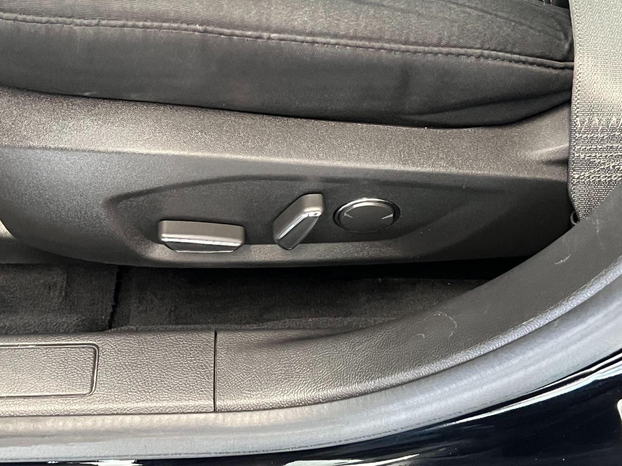 2016 Ford Fusion SE+Camera+Heated Seats+Remote Start+CLEAN CARFAX Photo101