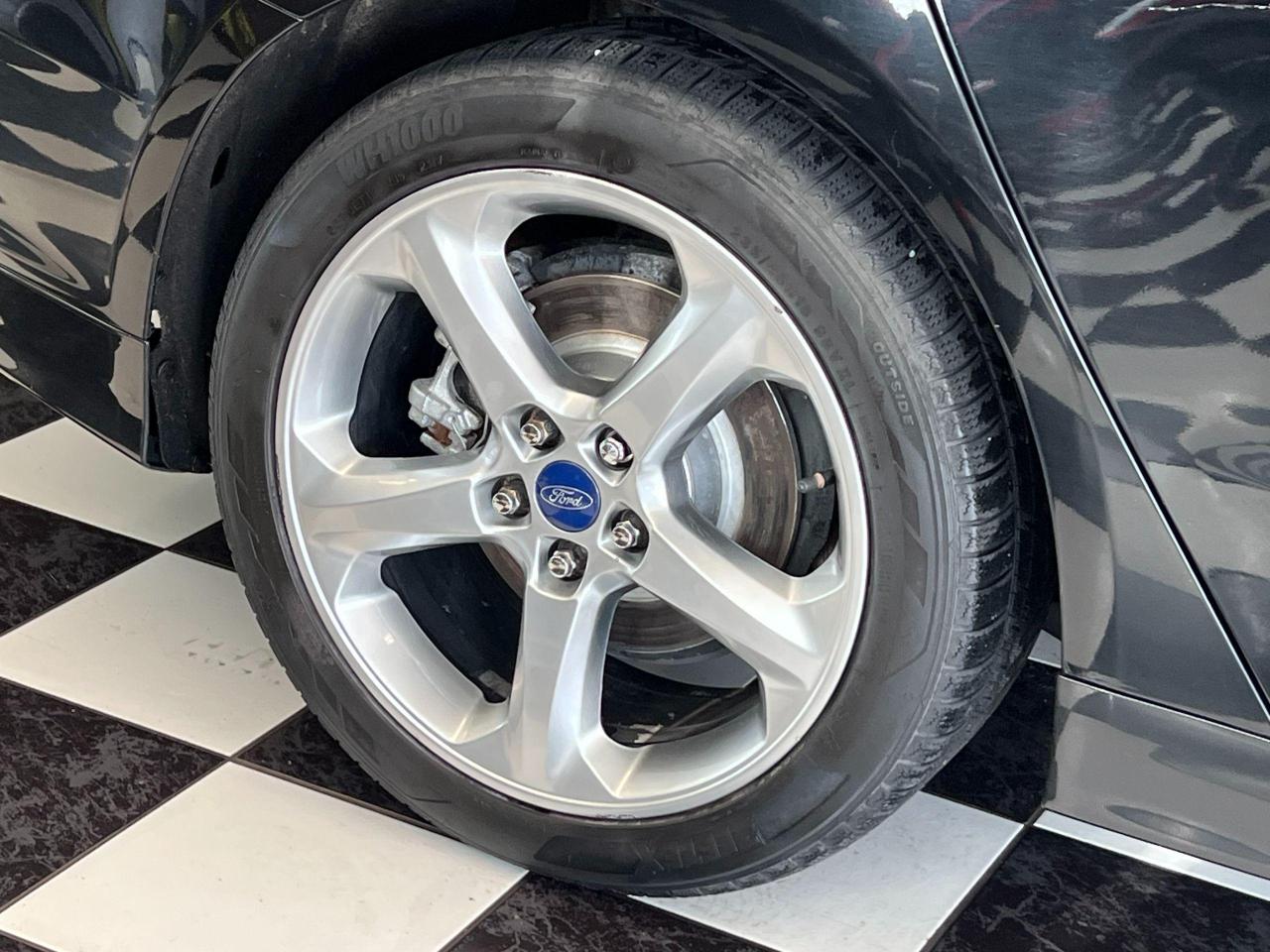 2016 Ford Fusion SE+Camera+Heated Seats+Remote Start+CLEAN CARFAX - Photo #51