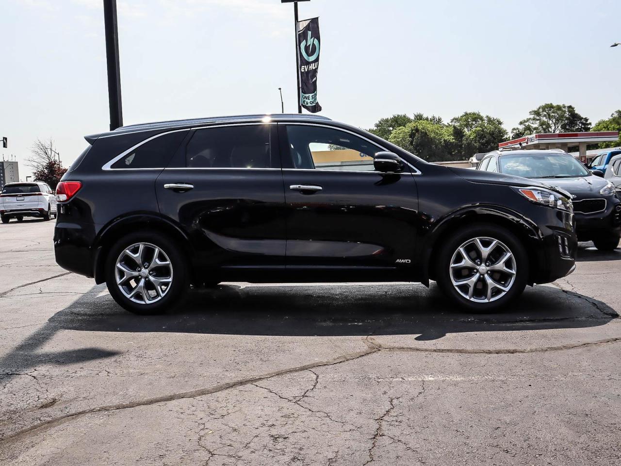 2018 Kia Sorento 2.0L SX SX TURBO | NO ACCIDENT | LEATHER | SUNROOF | ASNDROID AUTO APPLE CARPLAY | HTD SEATS | NAV Photo2