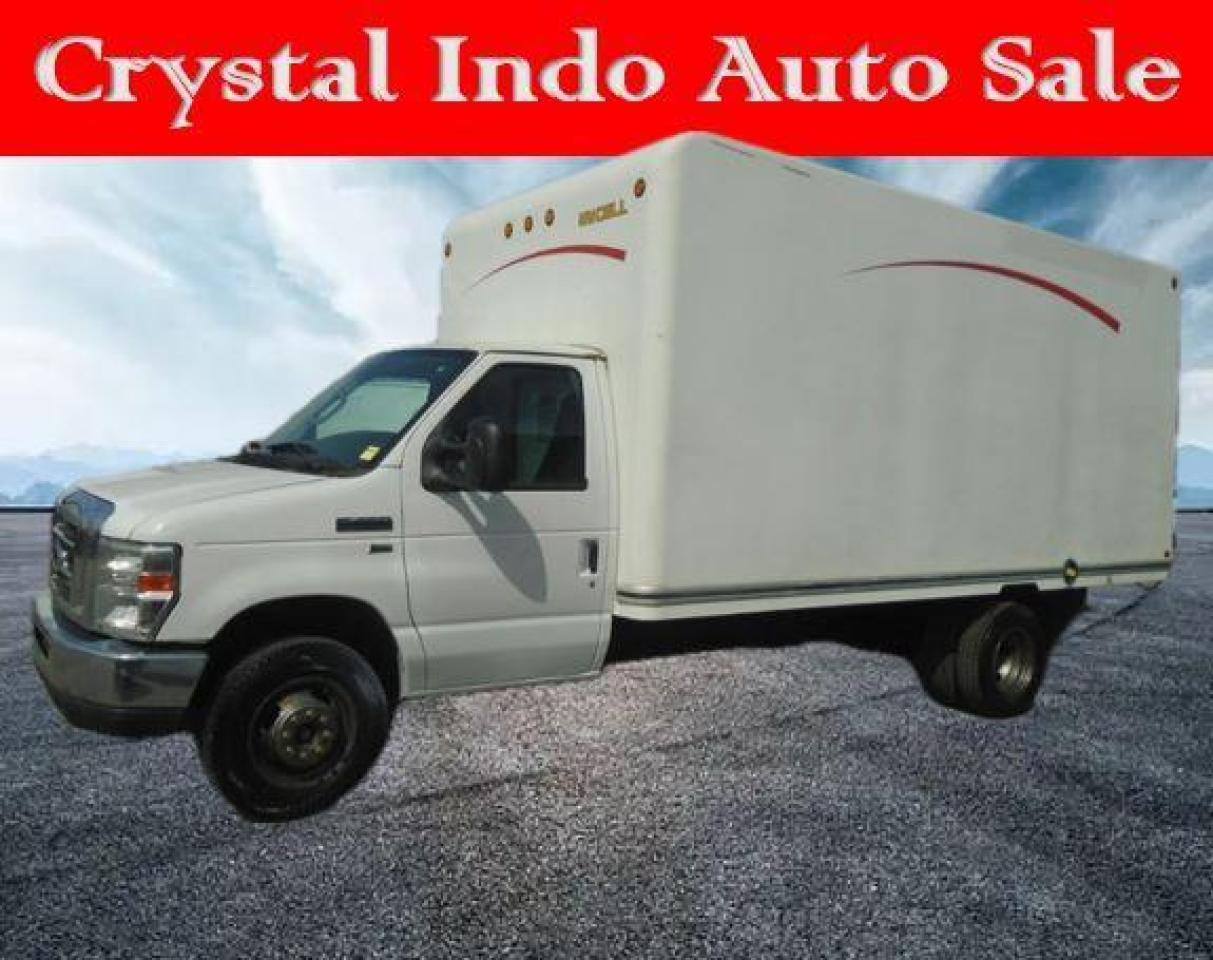 Used 2012 Ford Econoline Commrcl Cutaway 16 foot queb van for sale in Fenwick, ON