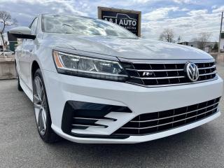 2017 Volkswagen Passat HIGHLINE - Photo #4