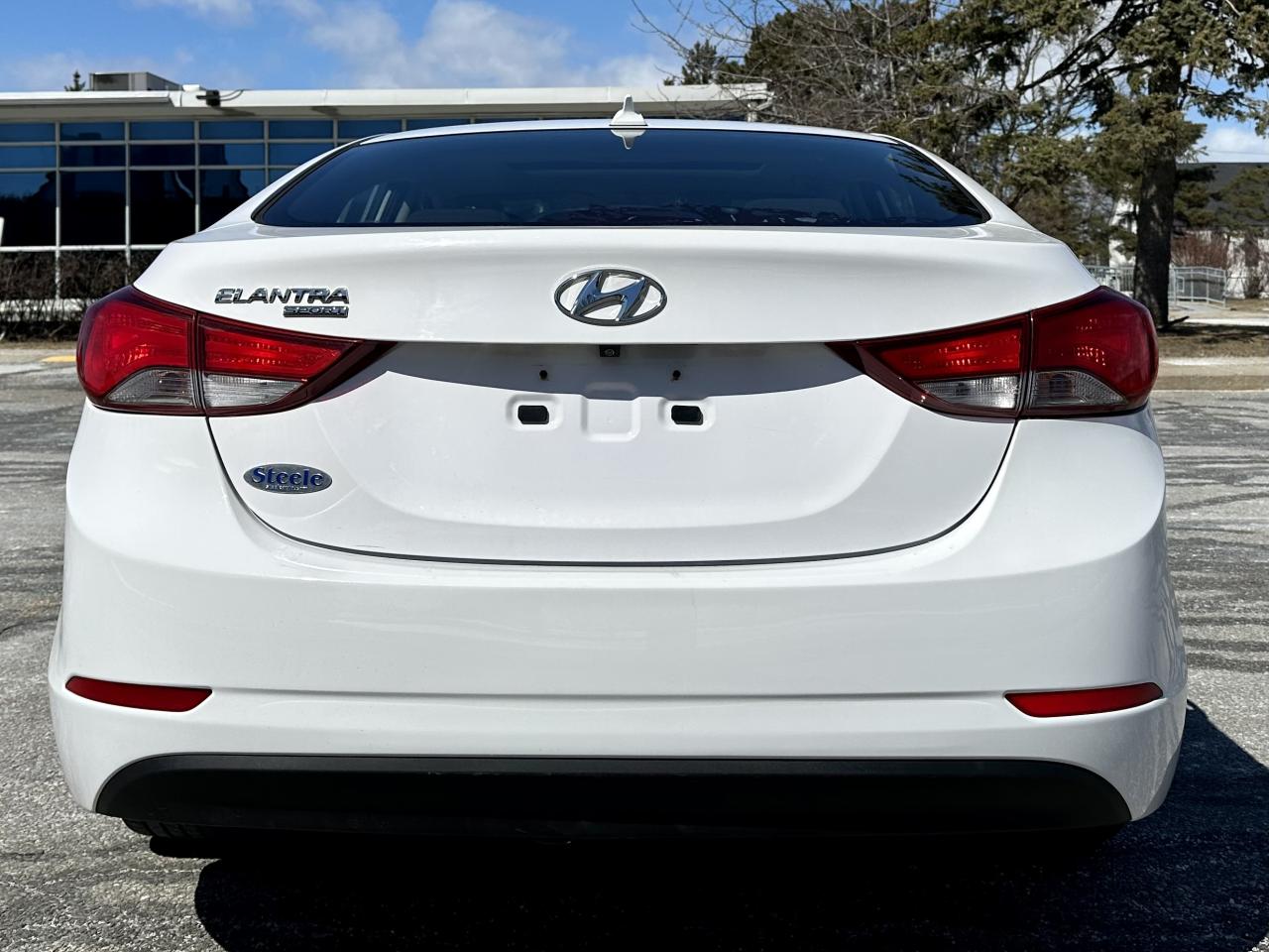 2016 Hyundai Elantra SE - Safety Included - Photo #5