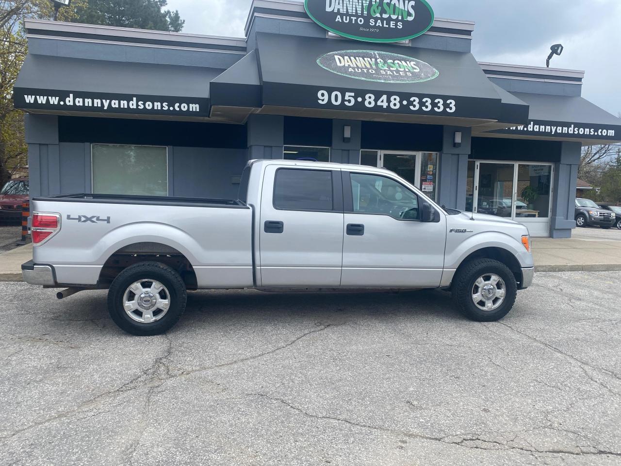 Used 2013 Ford F-150 XLT for sale in Mississauga, ON