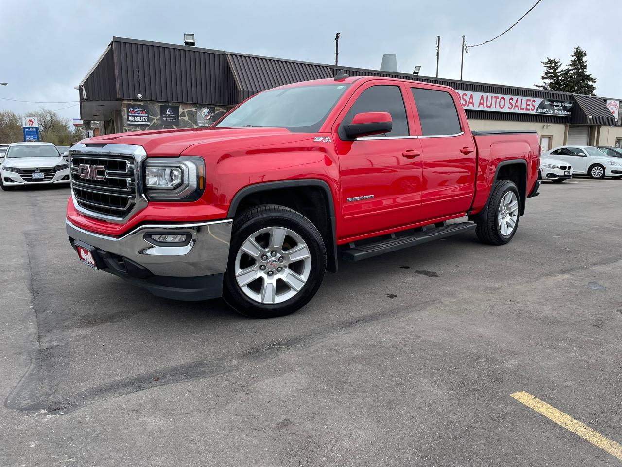 Used 2017 GMC Sierra 1500 SLE 4X4 CREW CAB NO ACCIDENT CAMERA LEATHER B-TOTH for sale in Oakville, ON