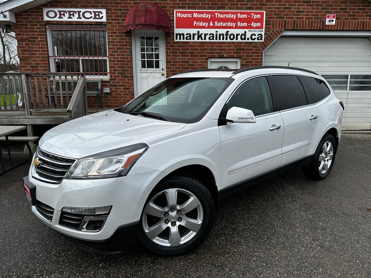 2017 Chevrolet Traverse Premier AWD HT/CLD LTHR NAV Bluetooth XM Moonroof