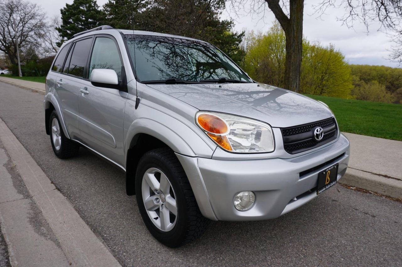 2005 Toyota RAV4 1 OWNER / NO ACCIDENTS / 5SPD/ LEATHER/ NEW CLUTCH - Photo #6