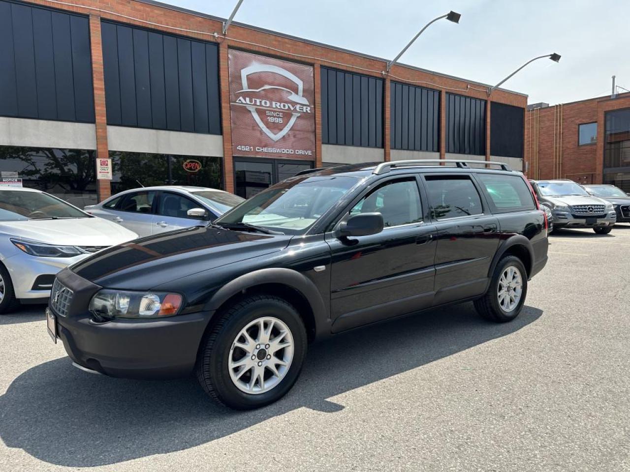 Used 2004 Volvo V70 XC V70/ AWD WGN TURBO/ POWER SUNROOF/ CROSS COUNTRY for sale in North York, ON