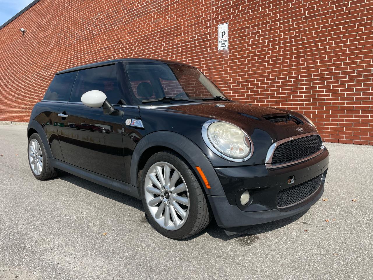 2010 MINI Cooper 