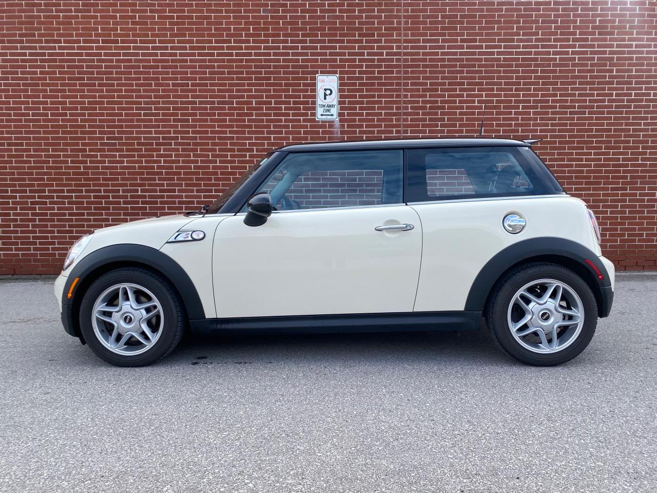 2007 MINI Cooper S - TURBO - AUTO