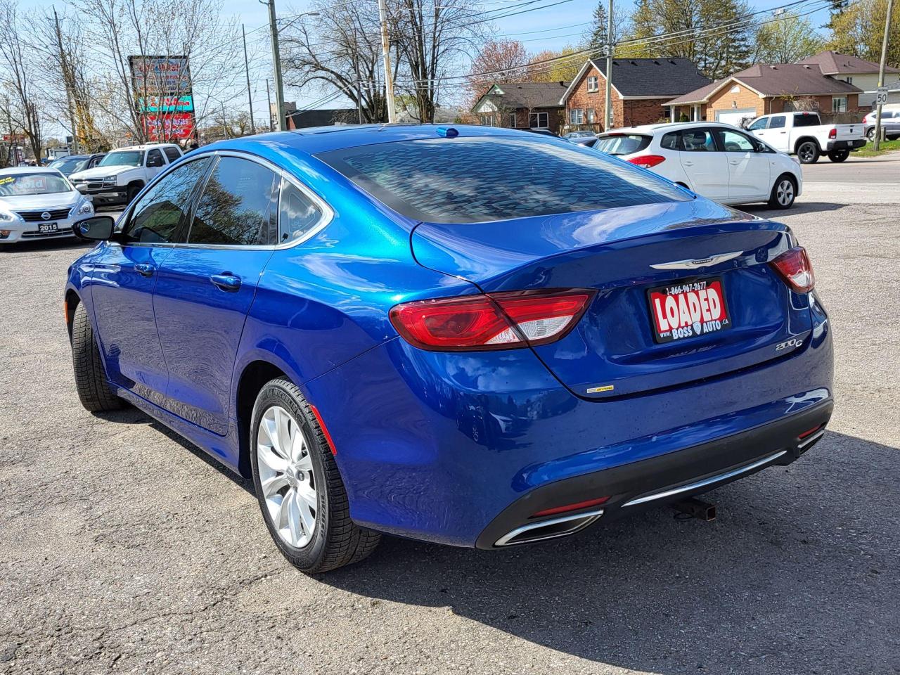 2015 Chrysler 200 C Photo2
