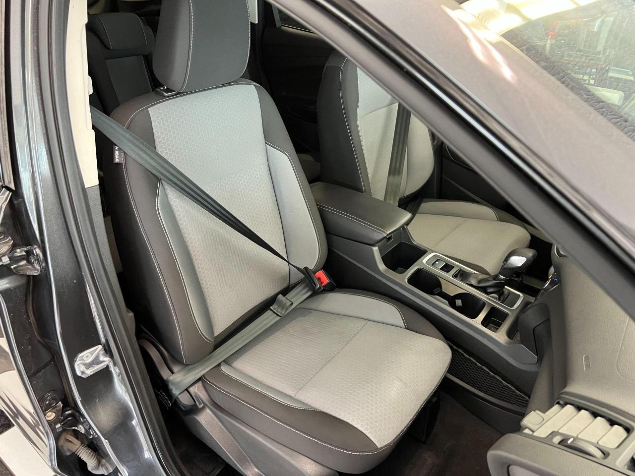 2018 Ford Escape SE 4WD+GPS+Camera+New Tires+CLEAN CARFAX - Photo #23