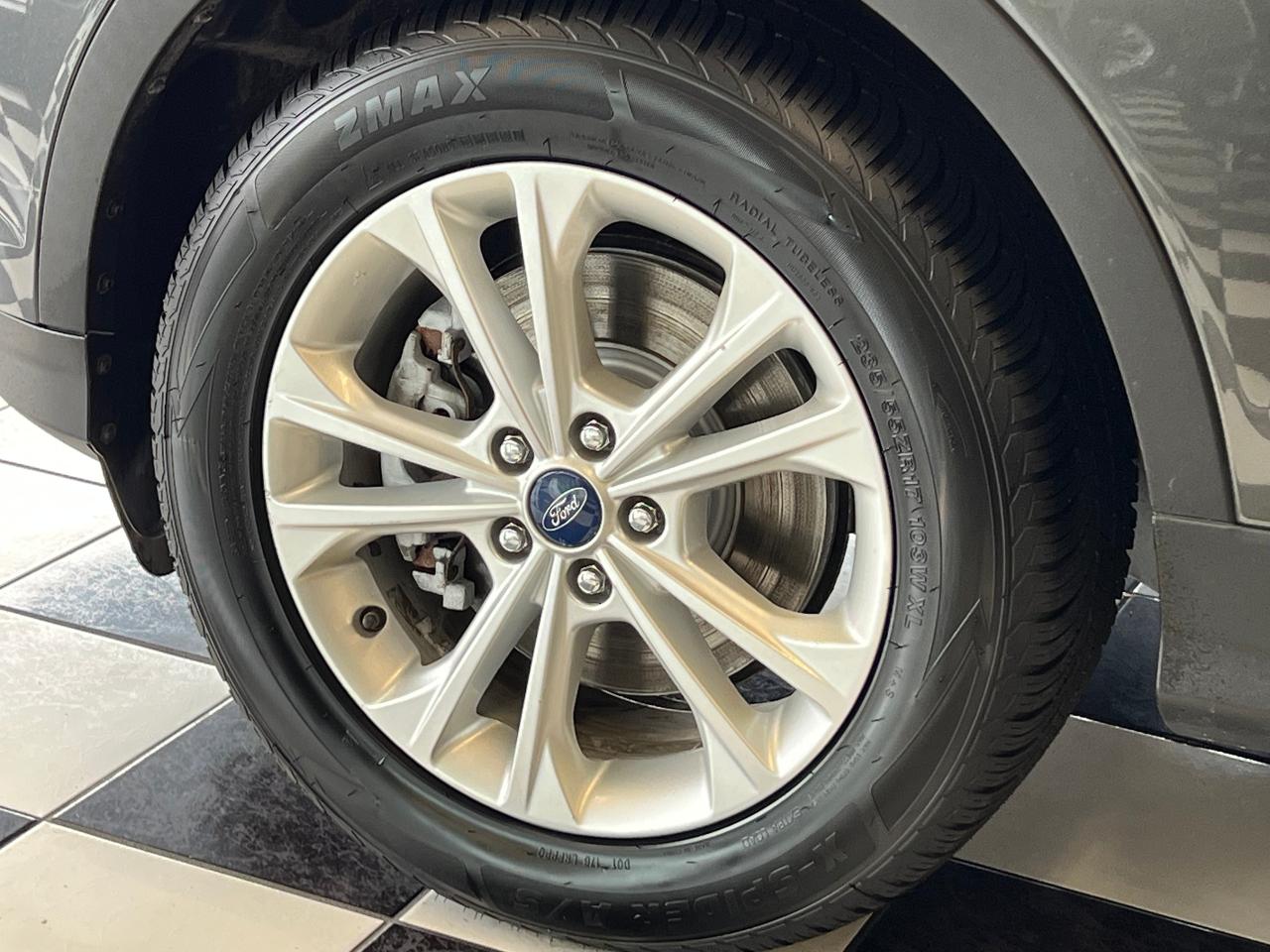 2018 Ford Escape SE 4WD+GPS+Camera+New Tires+CLEAN CARFAX - Photo #51