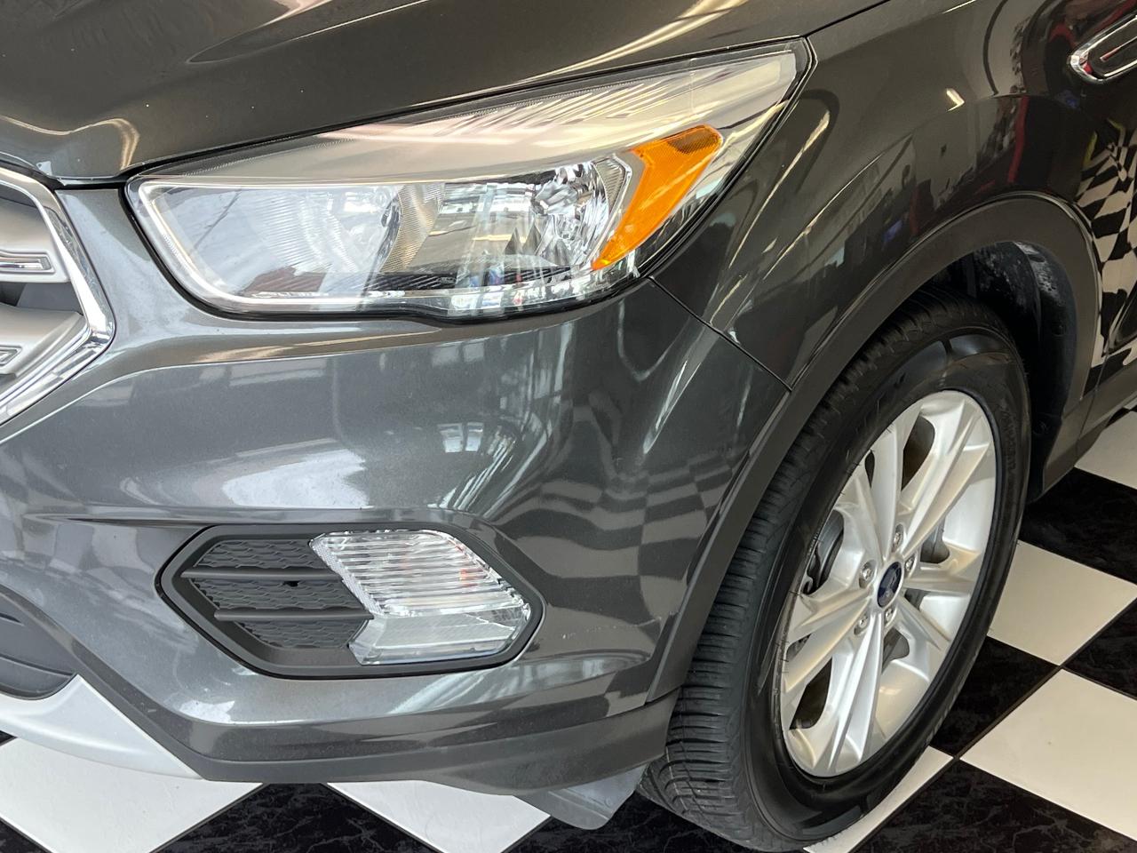 2018 Ford Escape SE 4WD+GPS+Camera+New Tires+CLEAN CARFAX - Photo #40