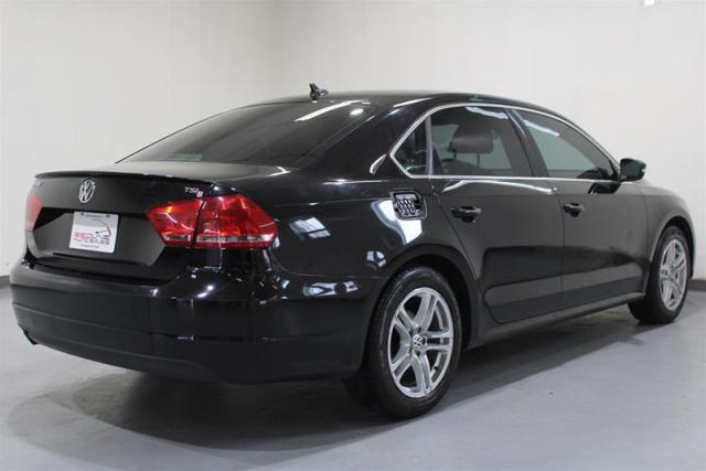 2014 Volkswagen Passat Comfortline 1.8T 6sp at Tip