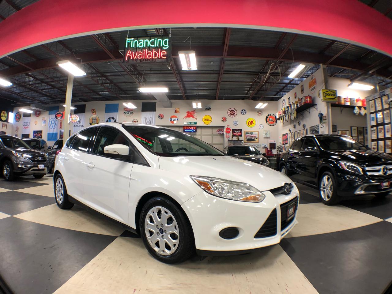 Used 2014 Ford Focus SE  HATCHBACK AUTO A/C P/WINDOWS H/SEATS CRUISE for sale in North York, ON