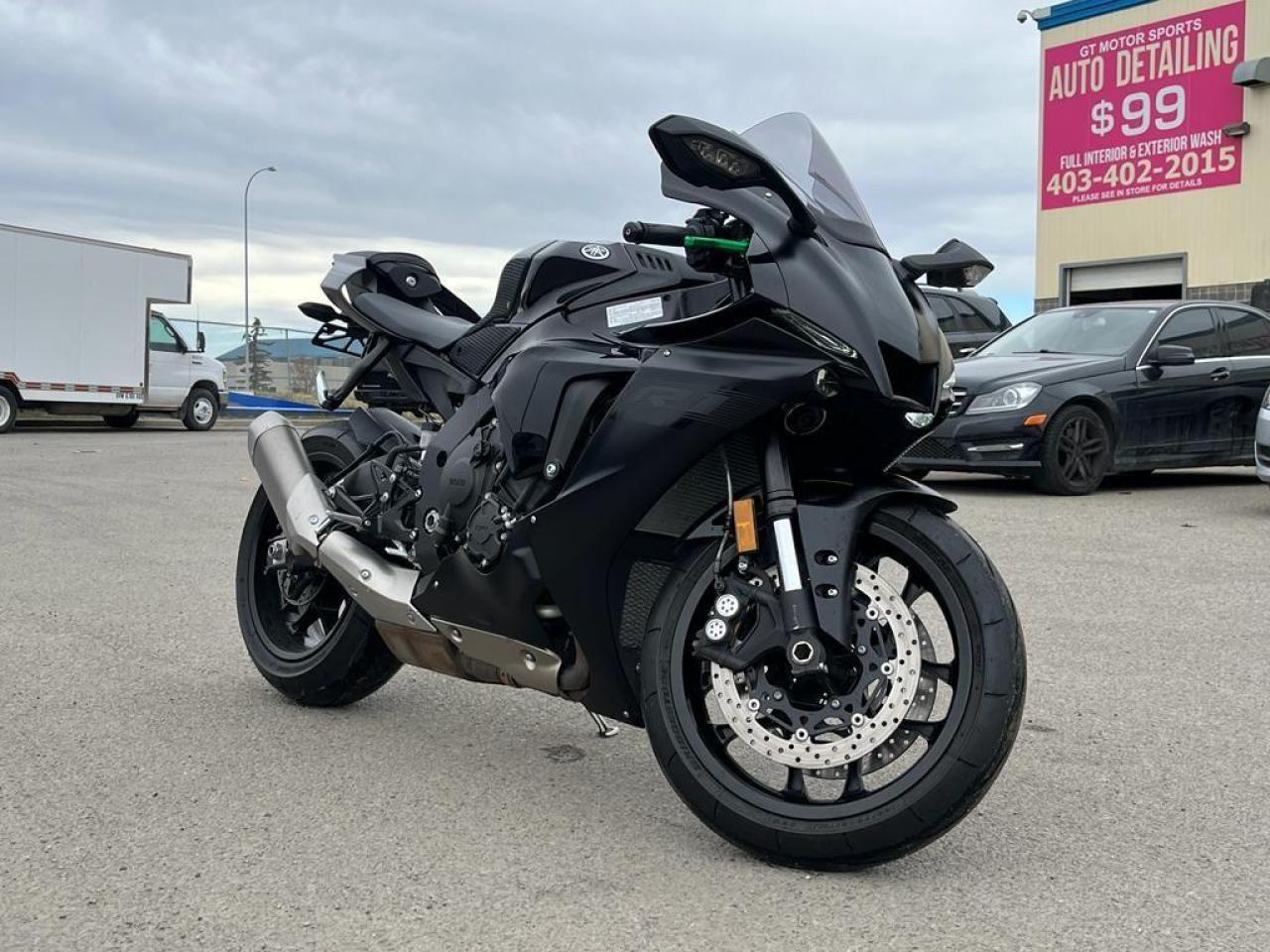 Used 2021 Yamaha YZF-R1 1000cc Super Sport | $0 Down Everyone Approved! for sale in Calgary, AB