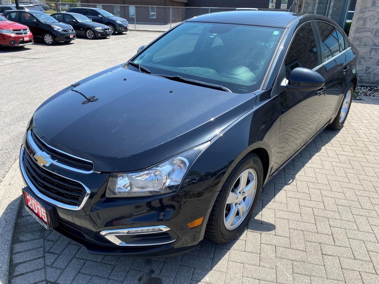 Used 2015 Chevrolet Cruze 2LT for sale in Sarnia, ON