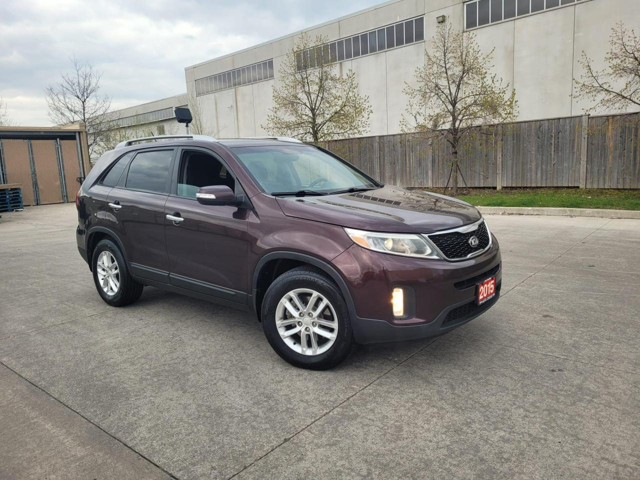Used 2015 Kia Sorento LX,  Automatic, 3/Y Warranty Available for sale in Toronto, ON