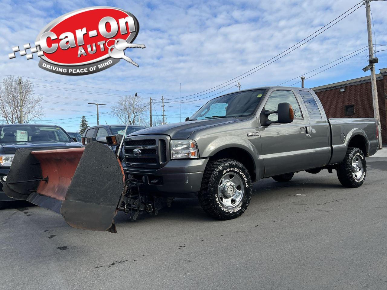 Used 2006 Ford F-250 XLT 4x4 | PLOW TRUCK | 8-FT WESTERN PLOW |LOW KMS! for sale in Ottawa, ON