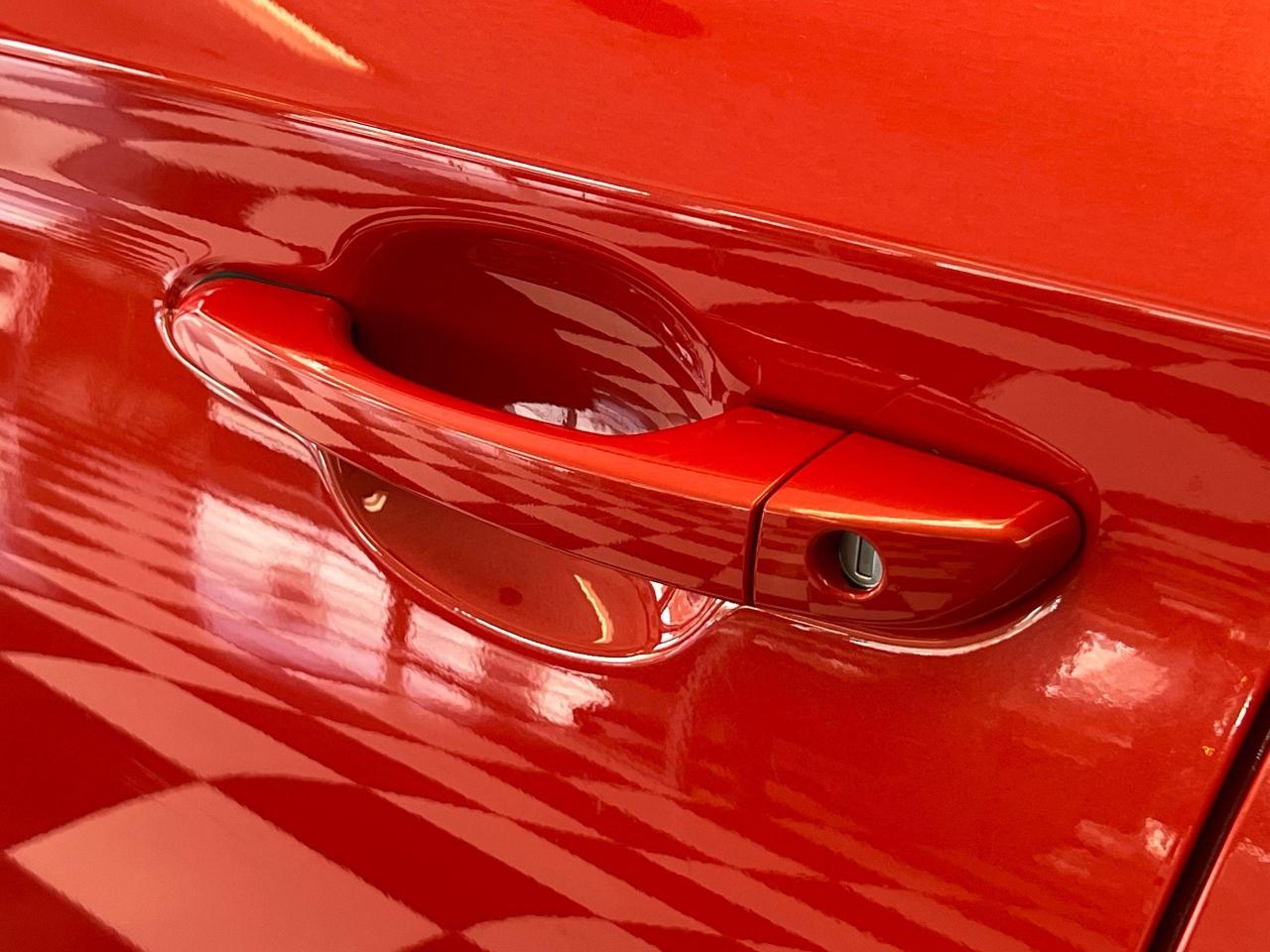 2019 Hyundai KONA Essential+ApplePlay+HeatedSeats+Camera+CLEANCARFAX - Photo #61