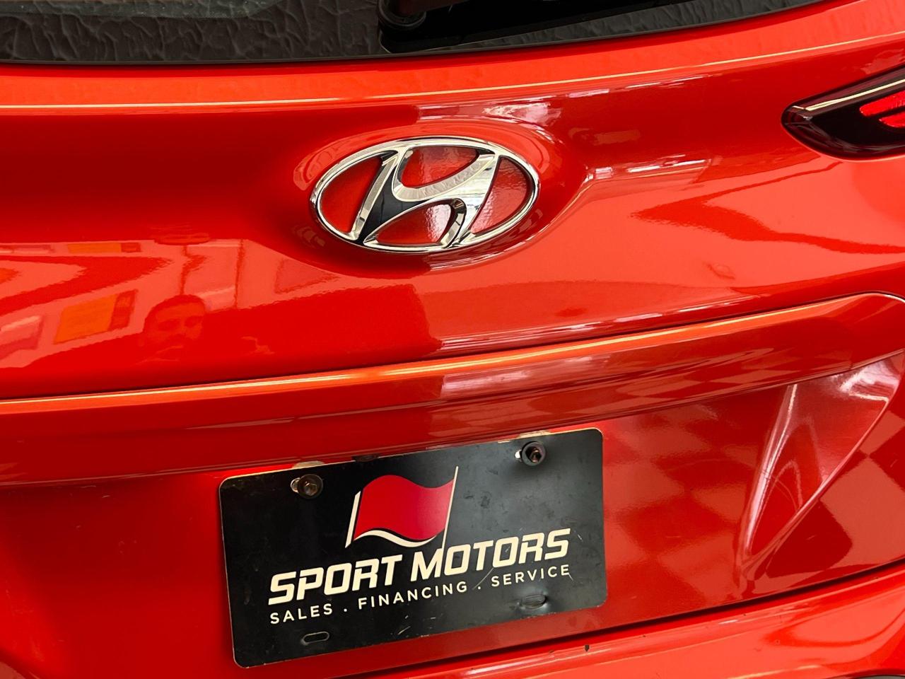 2019 Hyundai KONA Essential+ApplePlay+HeatedSeats+Camera+CLEANCARFAX Photo130