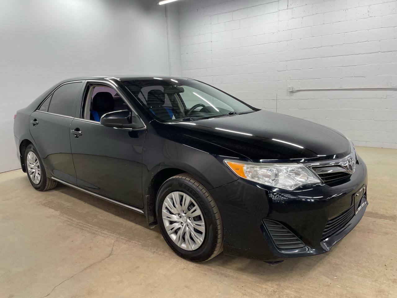 Used 2014 Toyota Camry LE for sale in Guelph, ON