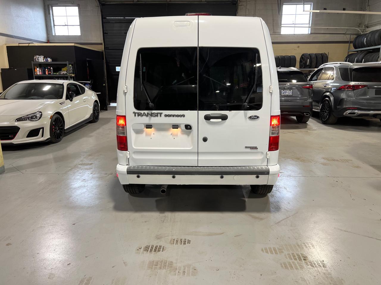 2013 Ford Transit Connect 114.6" XLT W\REAR & SIDE DOOR GLASS - Photo #17