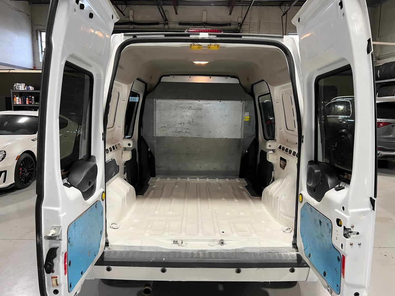 2013 Ford Transit Connect 114.6" XLT W\REAR & SIDE DOOR GLASS - Photo #37