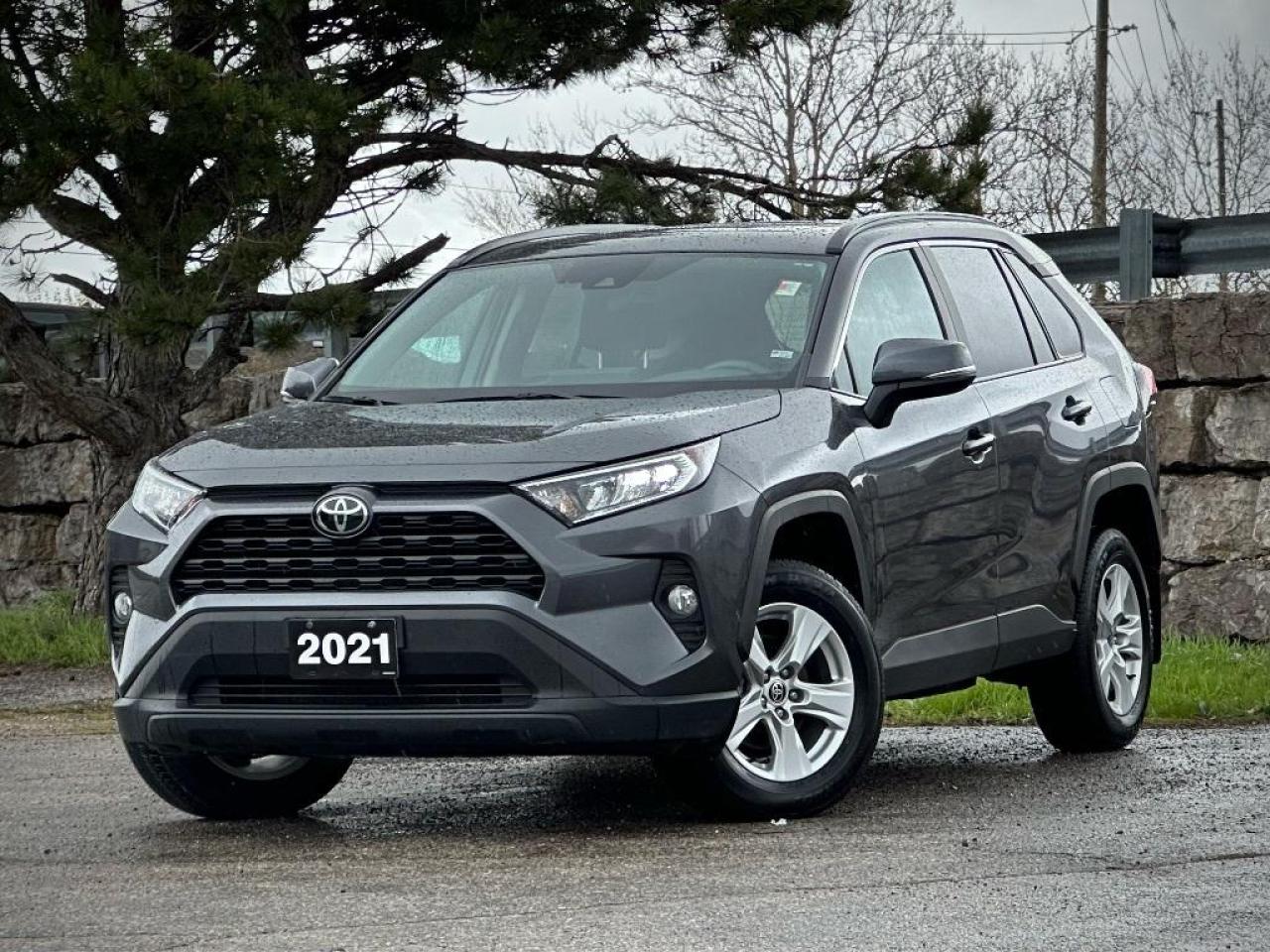 Used 2021 Toyota RAV4 XLE AWD | POWER SUNROOF | HEATED SEATS | CARPLAY for sale in Waterloo, ON