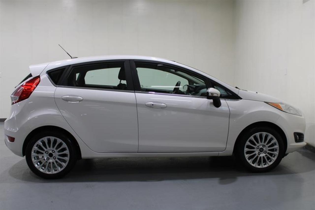 Used 2016 Ford Fiesta WE APPROVE ALL CREDIT for sale in Mississauga, ON