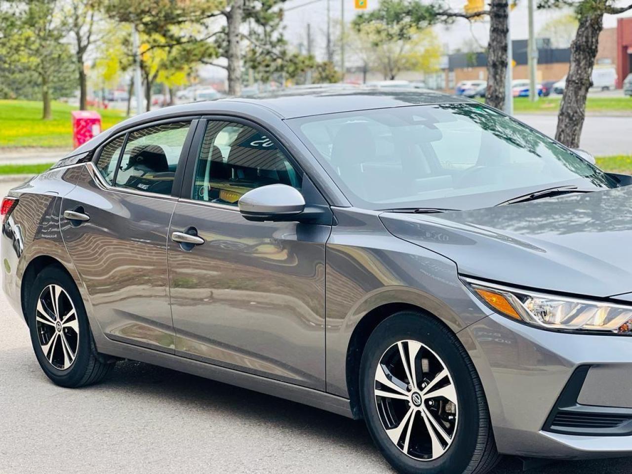2020 Nissan Sentra SV CVT Photo2
