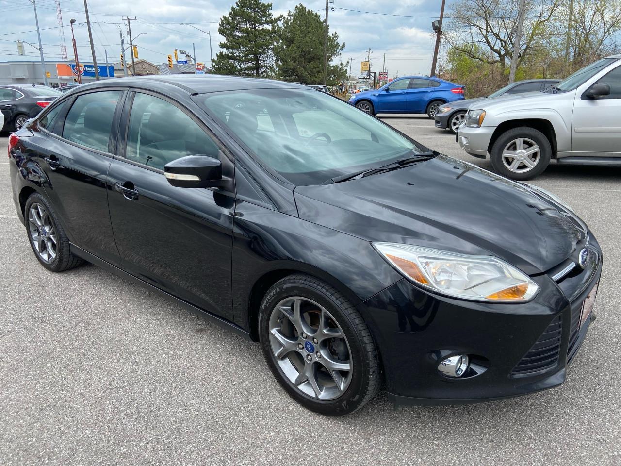 2013 Ford Focus SE ** NAV, HTD SEATS, BLUETOOTH  **