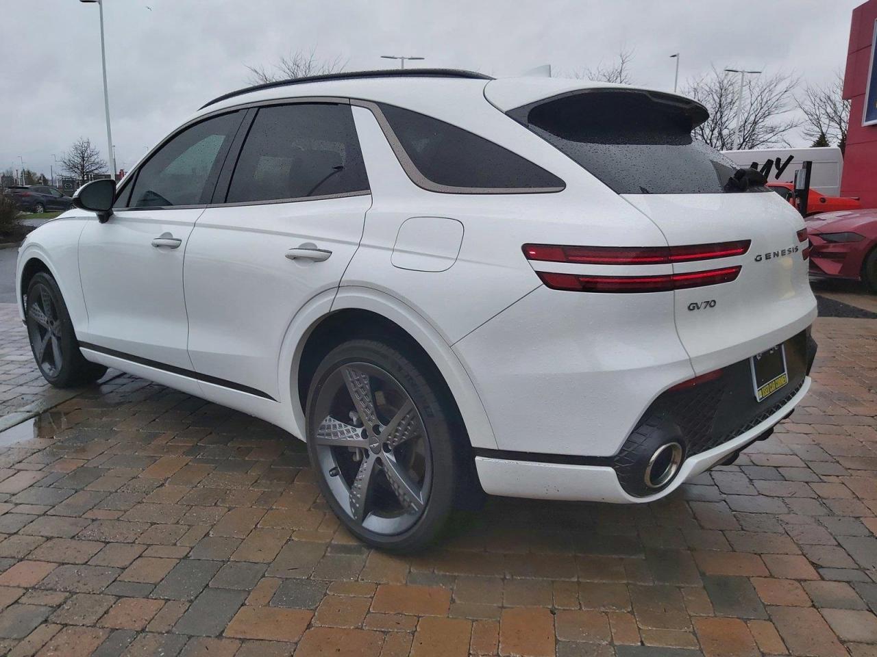 2022 Genesis GV70 3.5T Sport Photo4