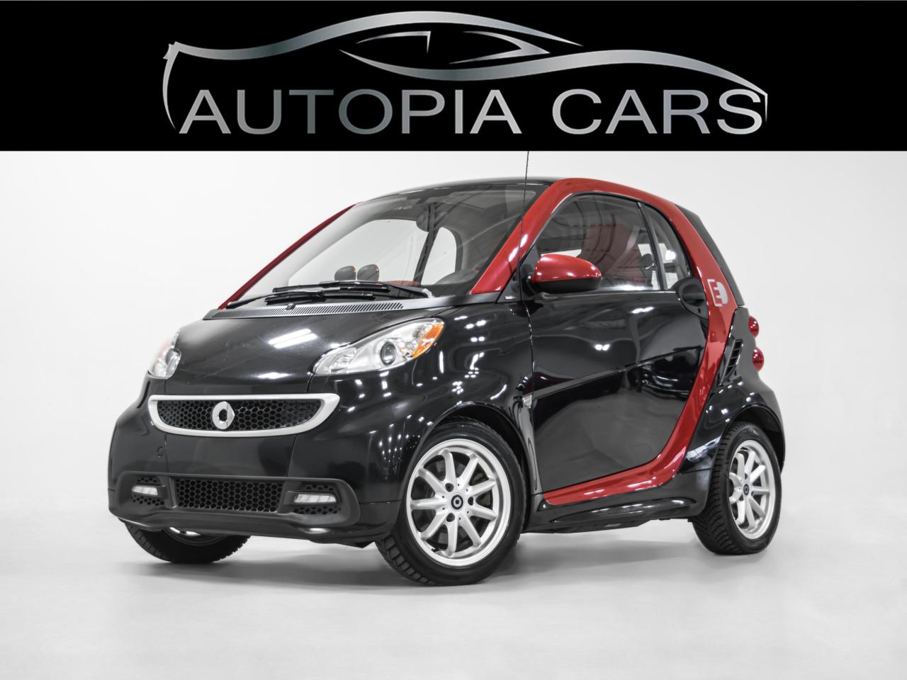 Used 2015 Smart fortwo electric drive PASSION ELECTRIC ACCIDENT FREE SHOWROOM CONDITION for sale in North York, ON