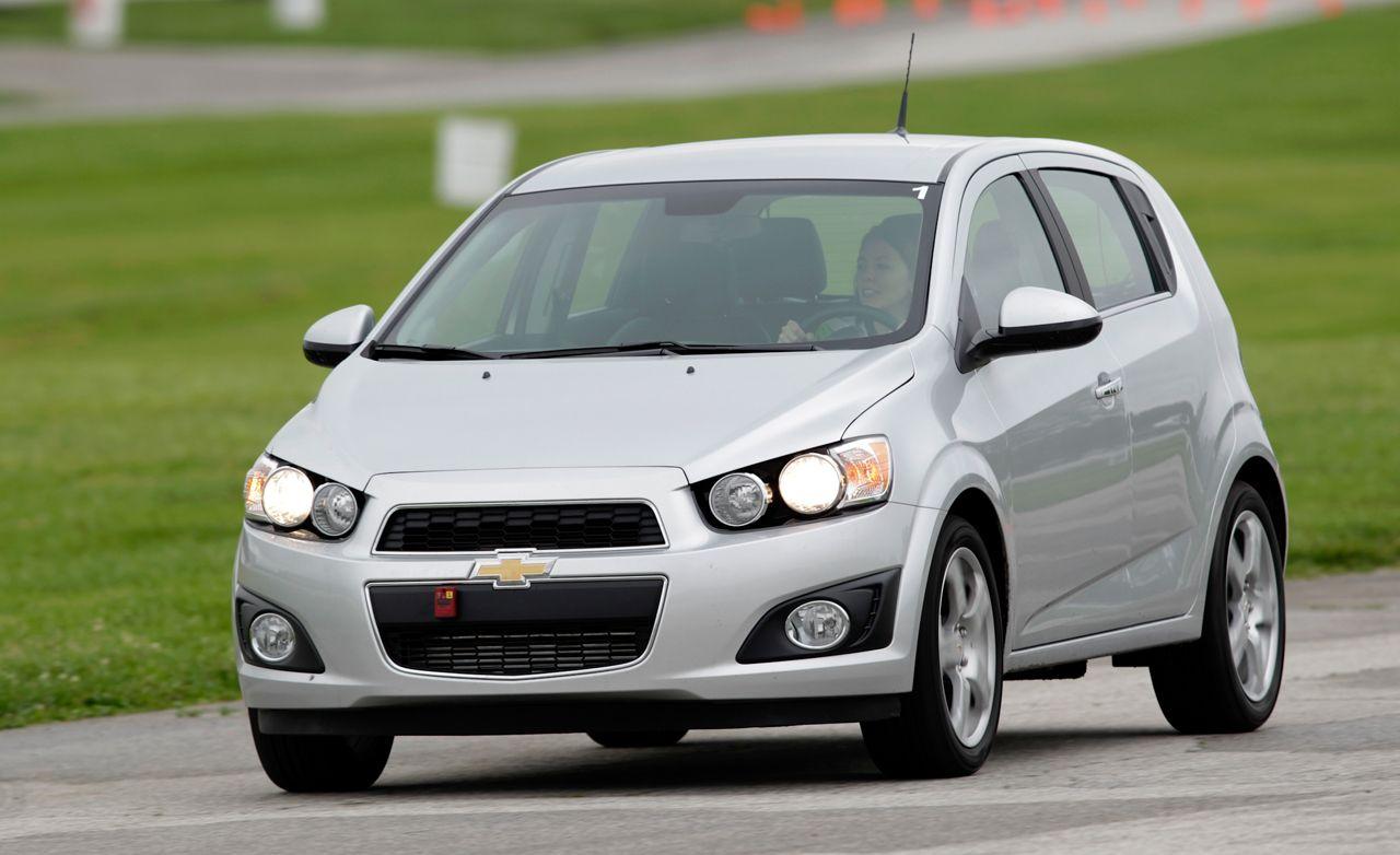 2012 Chevrolet Sonic 5dr Hb Lt Photo3
