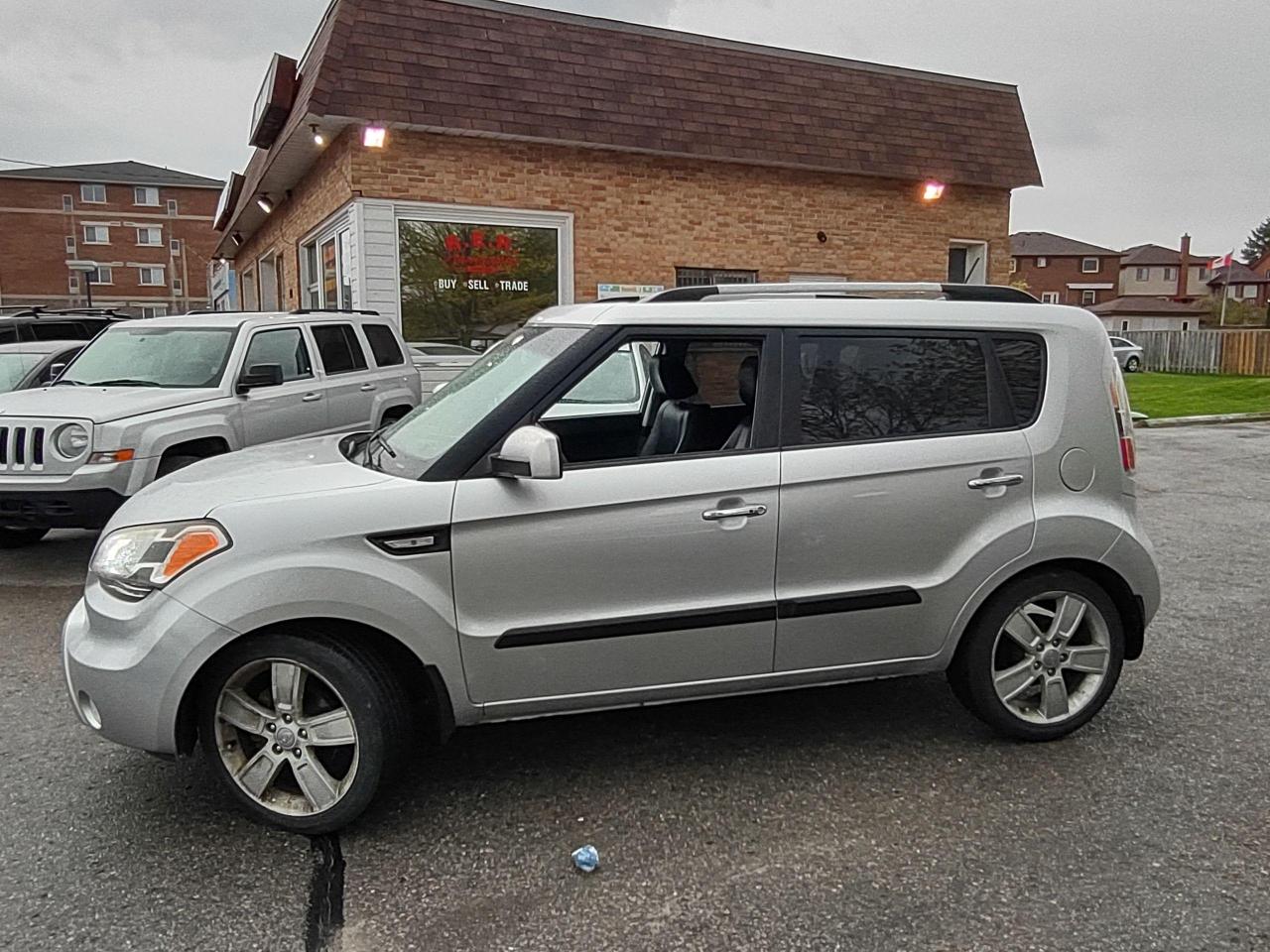Used 2011 Kia Soul 4U for sale in Oshawa, ON