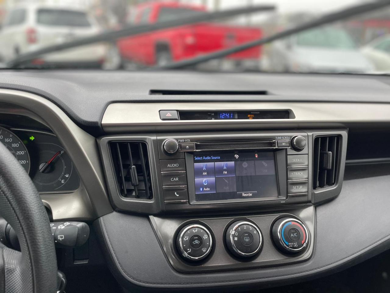 2015 Toyota RAV4 AWD 4dr LE WITH BACK UP CAMERA AND HEATED FRONT SE - Photo #11