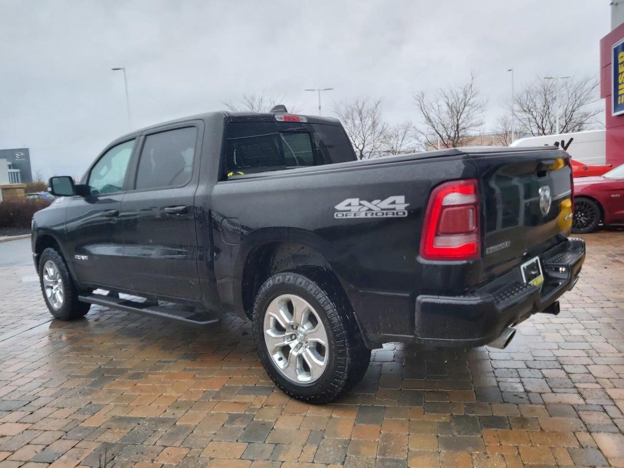 2020 RAM 1500 Big Horn Photo4