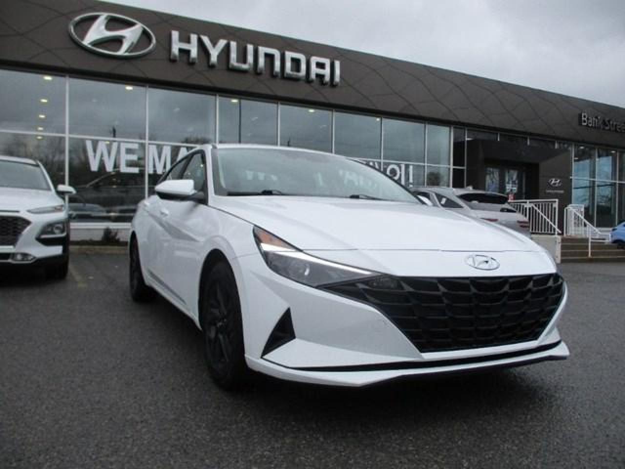 Used 2022 Hyundai Elantra Preferred IVT for sale in Ottawa, ON