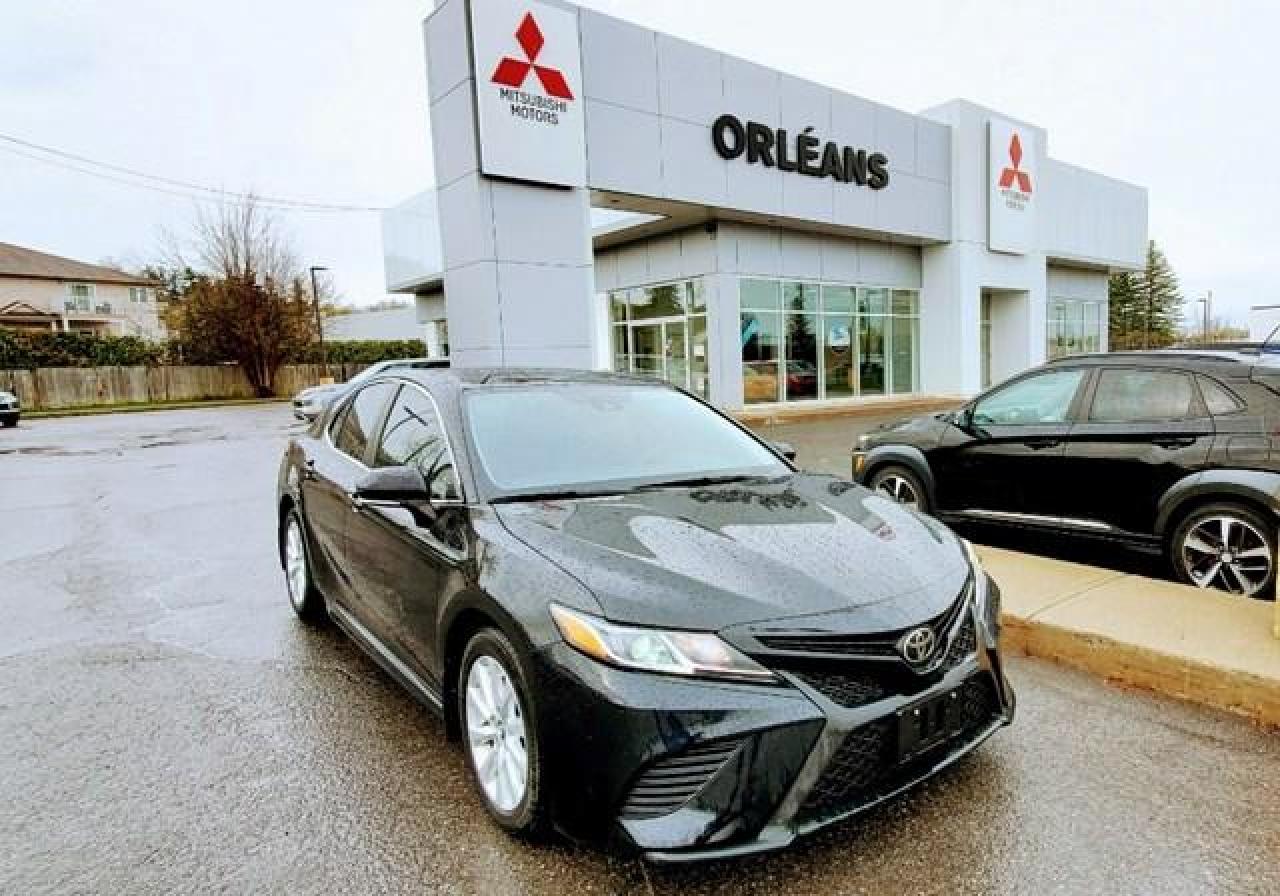 Used 2018 Toyota Camry LE Auto for sale in Orléans, ON