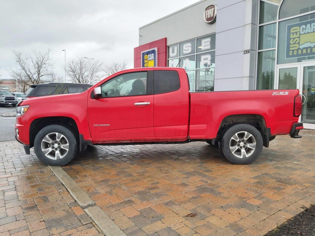 2017 Chevrolet Colorado Z71 Photo3