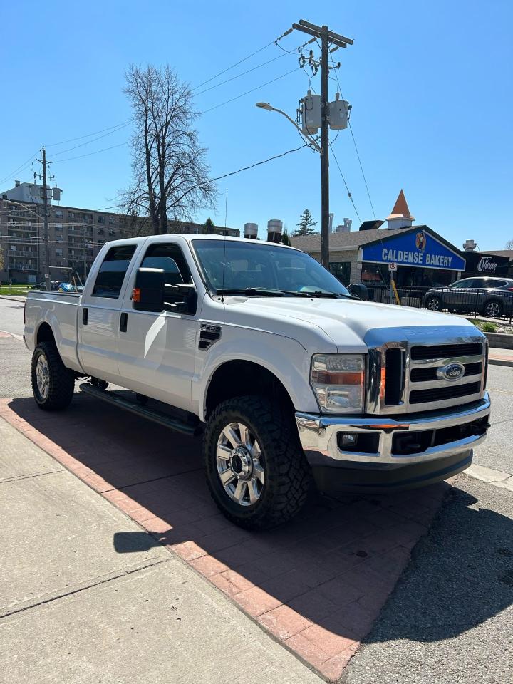 Used 2009 Ford F-250 XLT for sale in Whitby, ON
