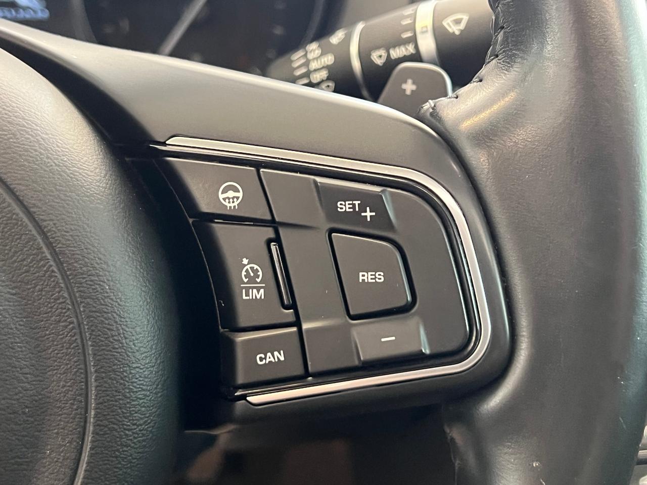 2017 Jaguar XE 35t Supercharged V6+ApplePlay+GPS+Camera+BlindSpot - Photo #45