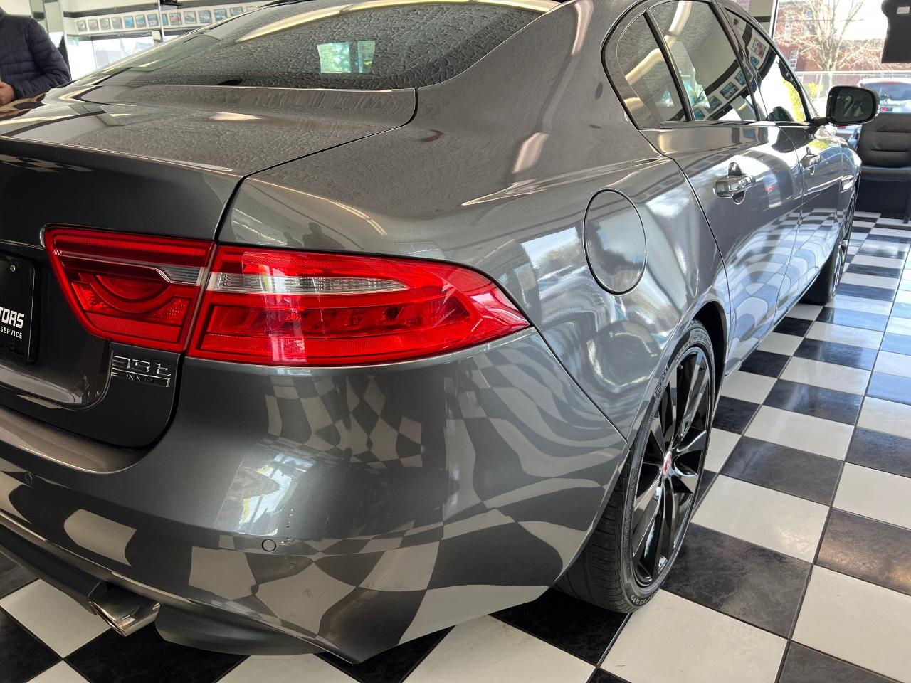 2017 Jaguar XE 35t Supercharged V6+ApplePlay+GPS+Camera+BlindSpot Photo107